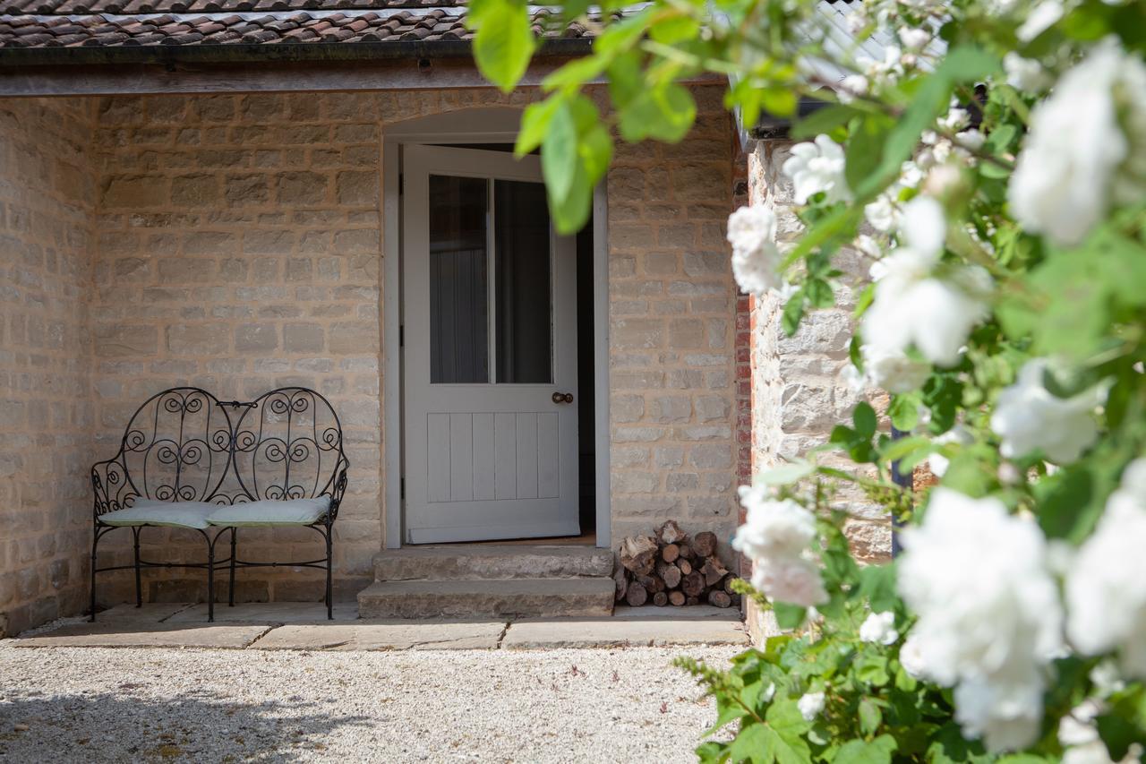Gutchpool Farm Bed & Breakfast Гилингхам Екстериор снимка
