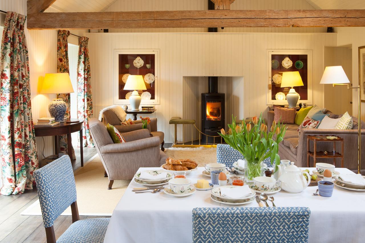 Gutchpool Farm Bed & Breakfast Гилингхам Екстериор снимка